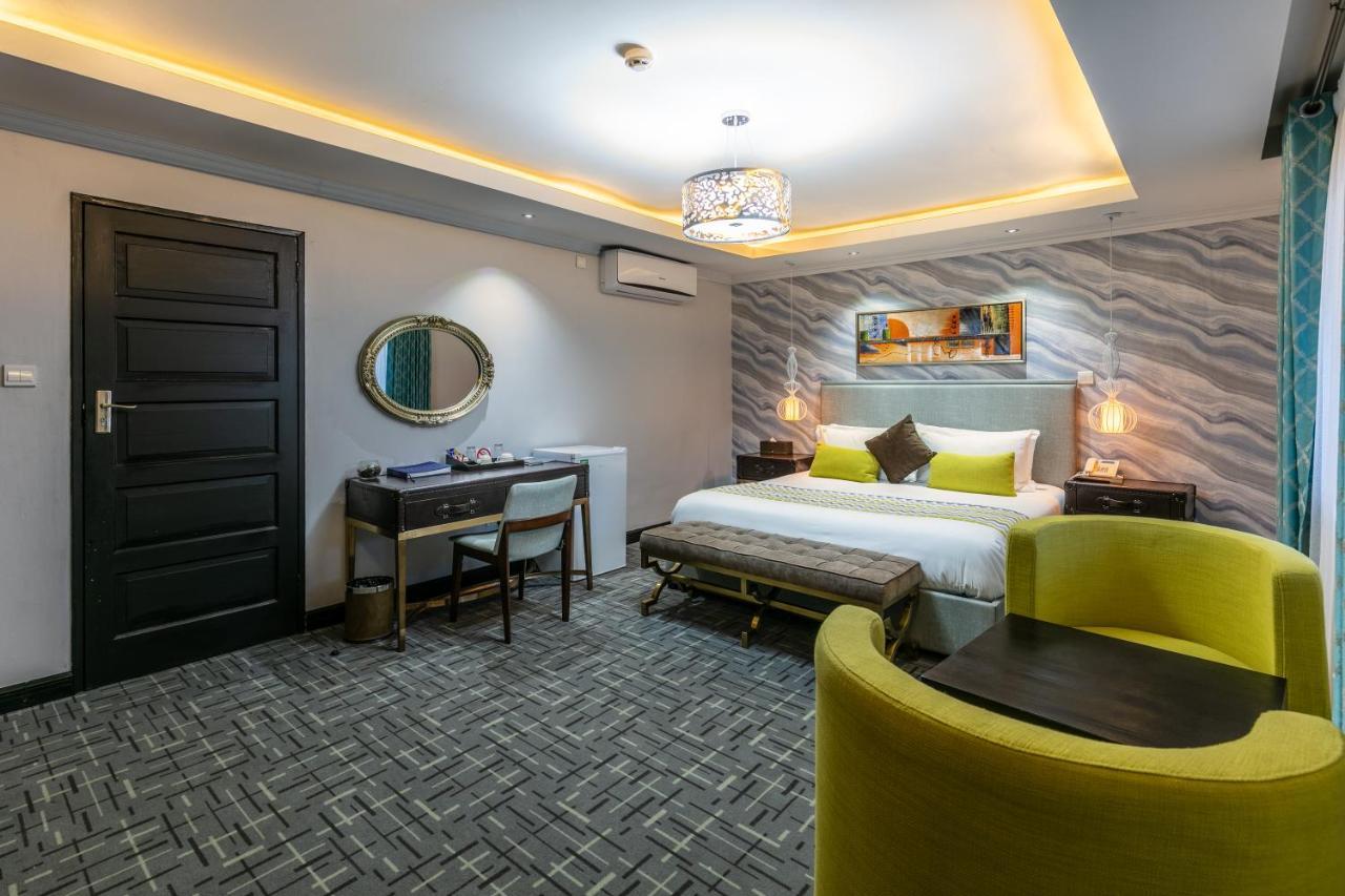 The Melva Guest House Габороне Экстерьер фото