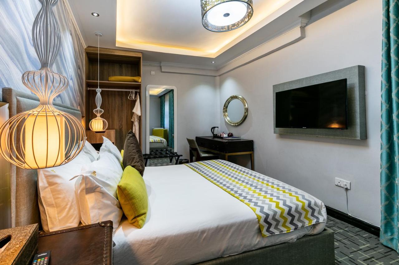 The Melva Guest House Габороне Экстерьер фото